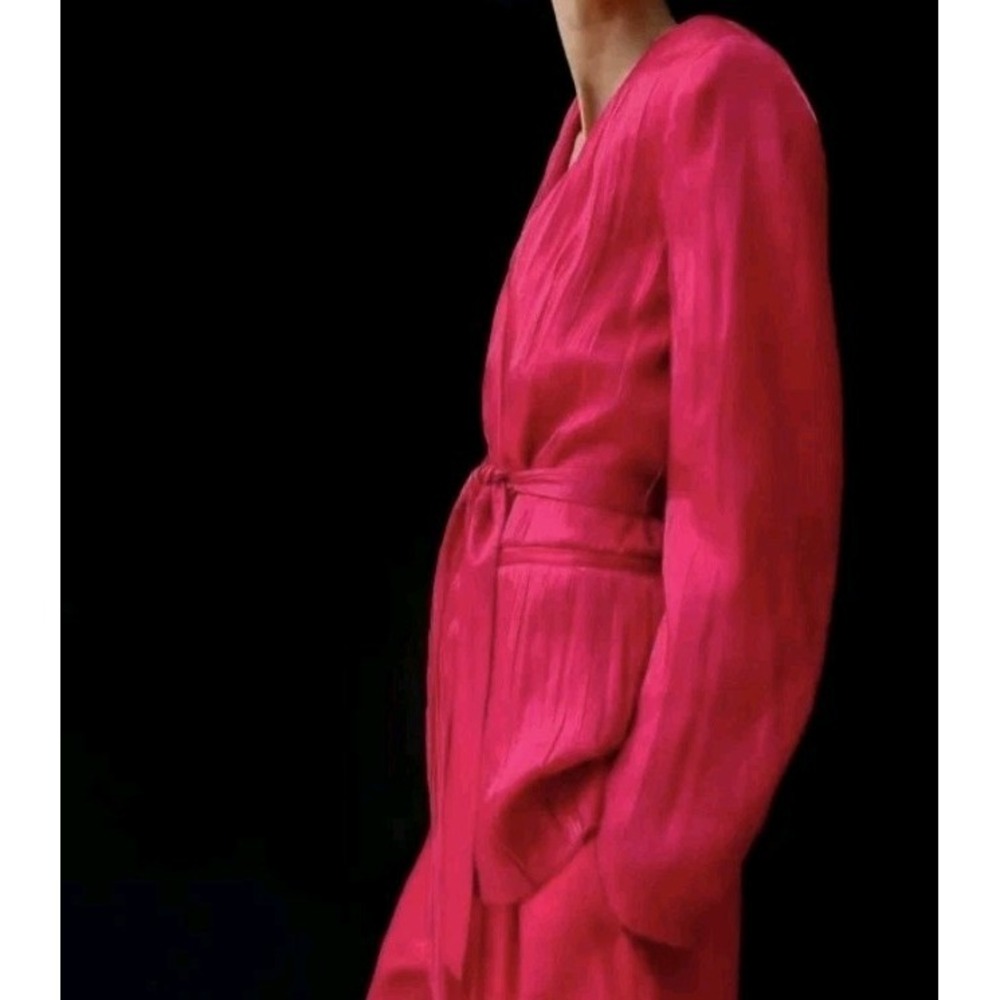 Zara Shiny Satin Wrinkle Effect Belted Shoulder Pad Blazer Fushia Size M NWT - Picture 10 of 10